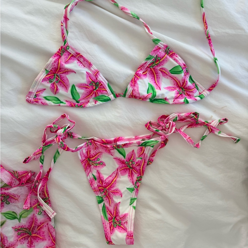 Pink Tropical Bikini Set (w sarong)